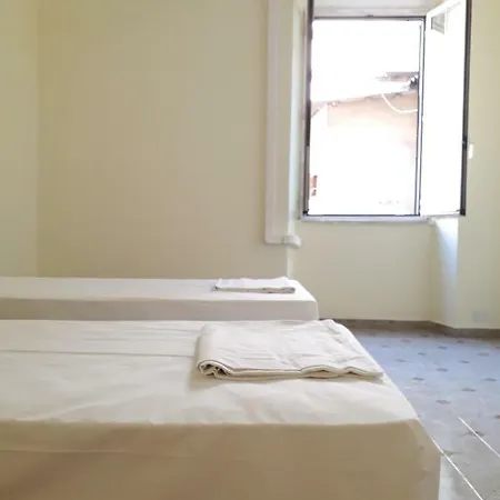 Gasthuis Romanstyle Rome